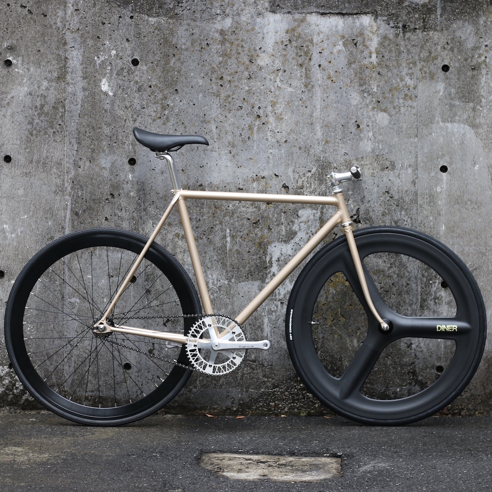 楽天市場】ピストバイク 完成車 カーテルバイク CARTEL BIKE AVENUE LO