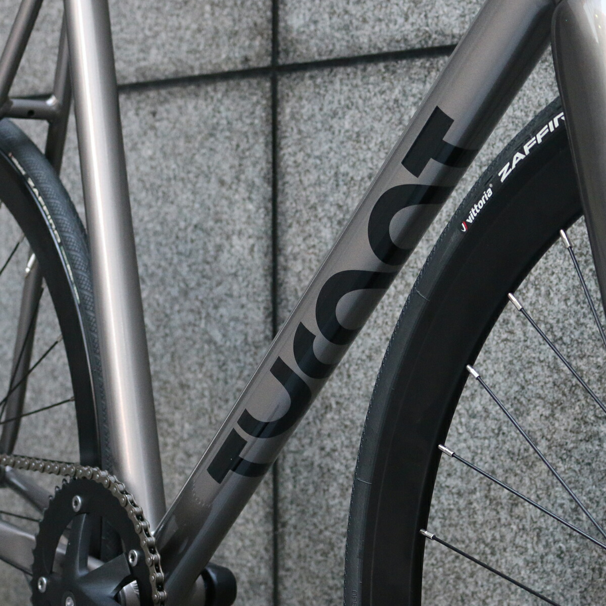 50 Off 完成車 Tyrant 軽量 ピストバイク カスタム Kagero 自転車 Silver Bike カゲロウ Bikes Complate タイラントバイクス コンプリートバイク 自転車 バイク スポーツバイク 完成品 アルミ 軽量 カスタム カスタムバイク ベース フリーギア 固定ギア 初心者 50 Off 完成車 Tyrant 軽量 ピストバイク カスタム Kagero 自転車 Silver Bike カゲロウ Bikes Complate タイラントバイクス コンプリートバイク 自転車 バイク スポーツバイク 完成品 アルミ 軽量 カスタム カスタムバイク ベース フリーギア 固定ギア 初心者