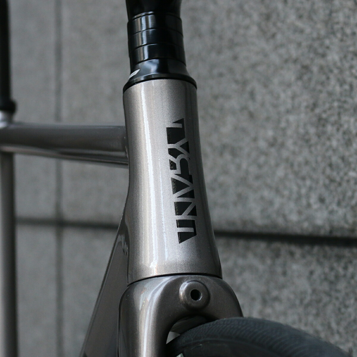 50 Off 完成車 Tyrant 軽量 ピストバイク カスタム Kagero 自転車 Silver Bike カゲロウ Bikes Complate タイラントバイクス コンプリートバイク 自転車 バイク スポーツバイク 完成品 アルミ 軽量 カスタム カスタムバイク ベース フリーギア 固定ギア 初心者 50 Off 完成車 Tyrant 軽量 ピストバイク カスタム Kagero 自転車 Silver Bike カゲロウ Bikes Complate タイラントバイクス コンプリートバイク 自転車 バイク スポーツバイク 完成品 アルミ 軽量 カスタム カスタムバイク ベース フリーギア 固定ギア 初心者