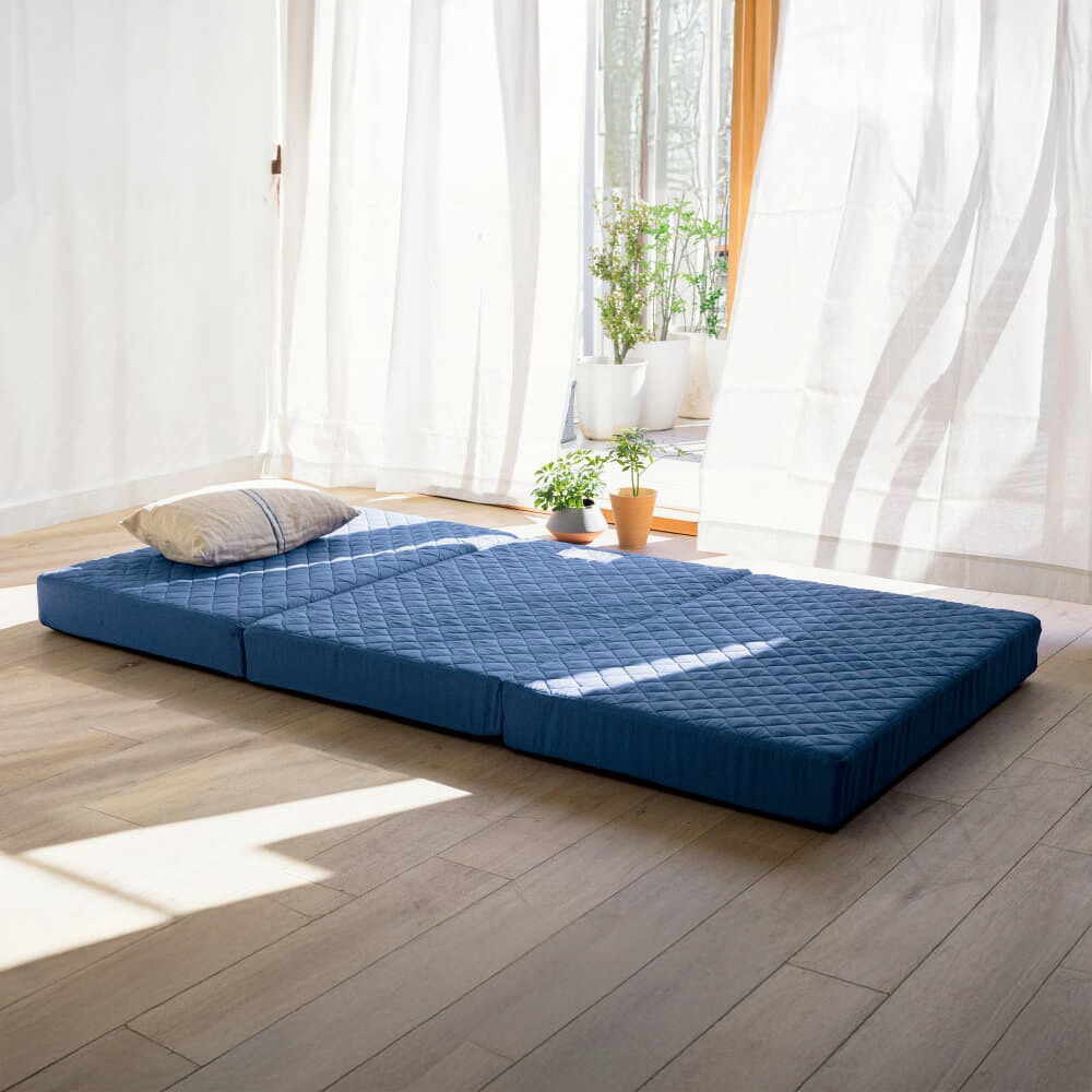 【最大8000円OFFクーポン 4月10日迄】 ≪ダブル≫ 3つ折りマットレス 調湿くん（R）タイプ 厚さ12cm 敷布団 624819 ＼LINE友だち登録でクーポン／