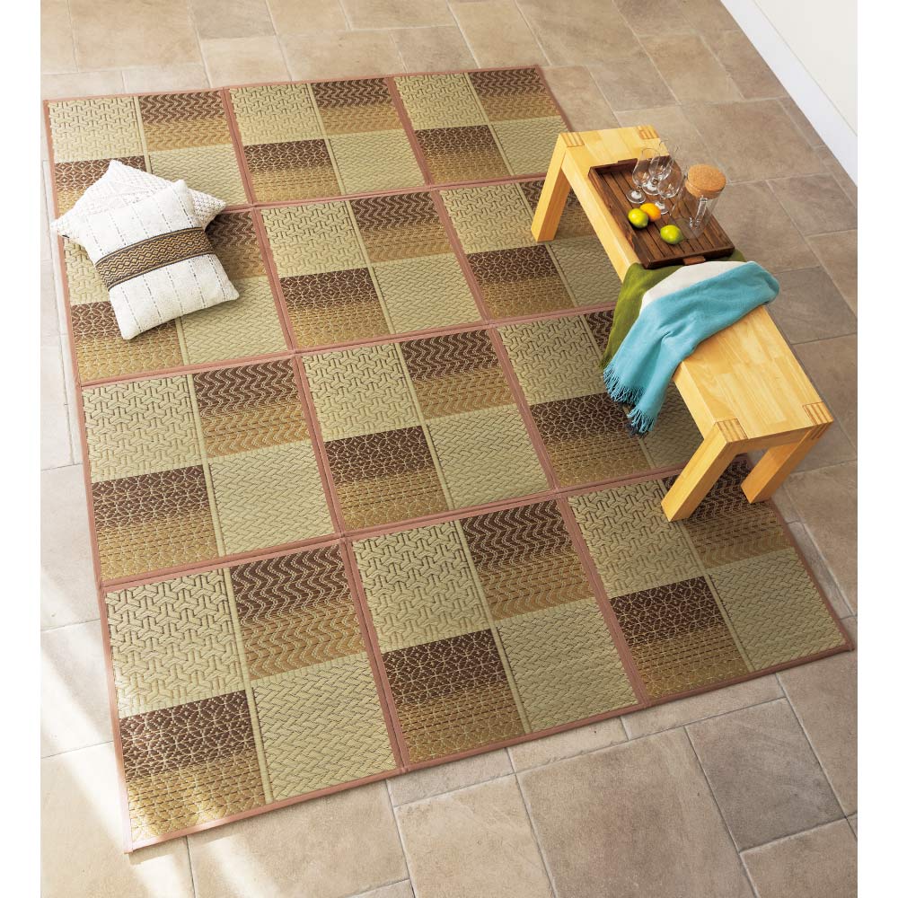 【クーポン7月26日迄】 ≪約266&times;266cm≫ 折りたためるい草ラグ 裏付き（厚さ約5mm） カーペット ラグ マット 654481 ＼LINE友だち登録でクーポン／｜ディノス店 25,543円