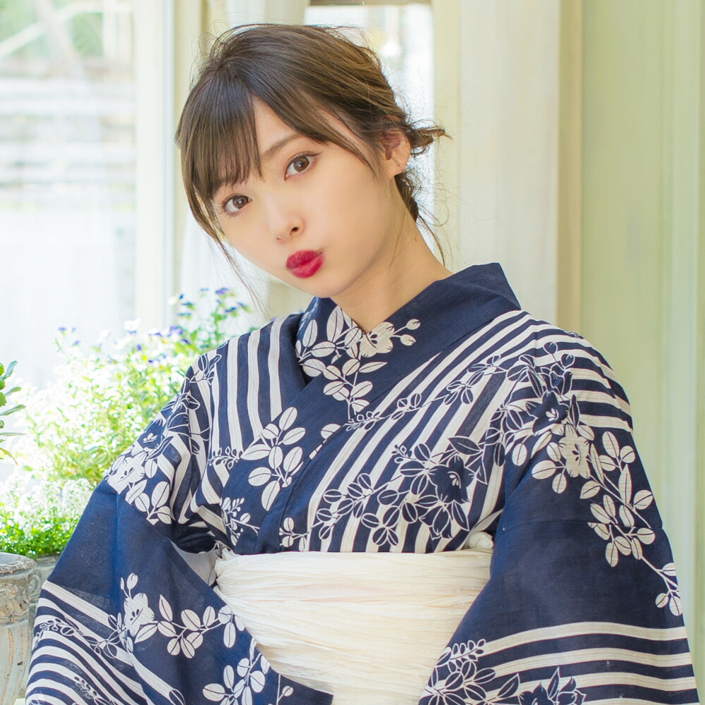 楽天市場 初心者ok 1人で簡単着付け 浴衣 セット レディース 大人 浴衣セット ゆかた しわへこ帯 下駄 着付け本 腰ひも はんなり高級浴衣5点セット あす楽対応 フェミニン 大人 紺 トレンド インスタ 上品 レトロ モノトーン 上品 オトナ可愛いレディース
