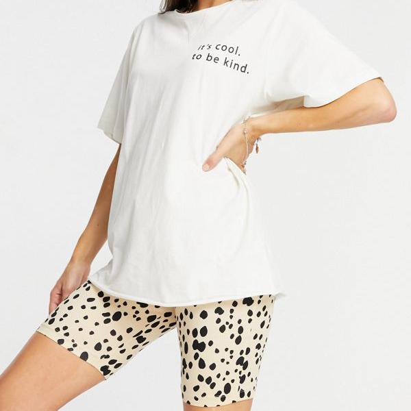 超目玉 エイソス Asos Asos Asos Designクリームとヒョウ柄の特大のtシャツとレギンスのショートセットで かっこいいです パンツ ボトム レディース 女性 インポートブランド 小さいサイズから大きいサイズまで 高知インター店 Csckerala Com