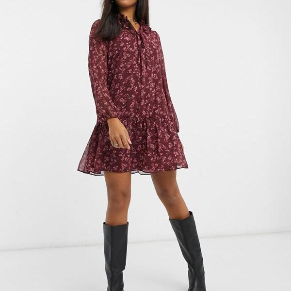 超格安価格 小さいサイズから大きいサイズまで インポートブランド 女性 レディース ワンピース パープルフローラルのニュールックフリルネックシフォンスモックミニドレス Look New ニュールック 代 50代 40代 30代 As Niiza Ed Jp