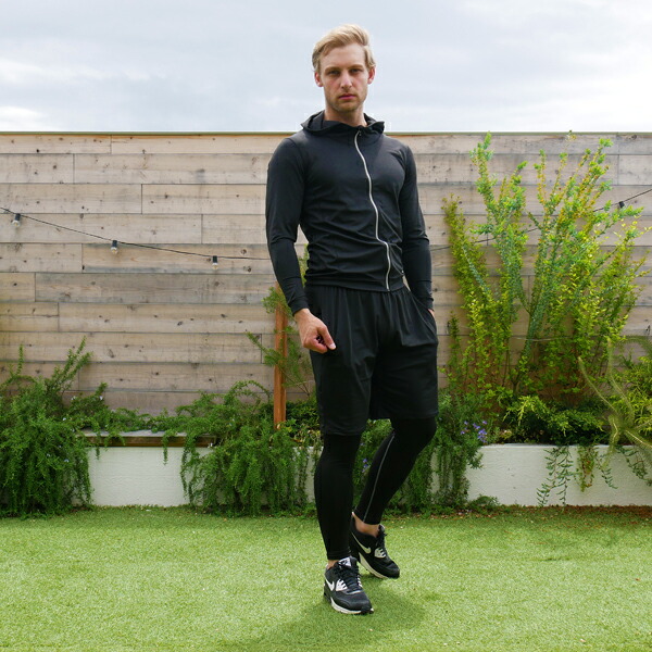 トラックスーツ スポーツウェア メンズ 5点セット 吸水速乾 UVカット 半袖 Tシャツ ハーフパンツ ジムウェア ランニングウェア 収納バッグ付き スポーツ 体型カバー 紳士 男性用 ランニング ブラック フィットネス【DIVAオリジナル】高身長 春夏秋冬｜セレクトショップ　Diva　Closet