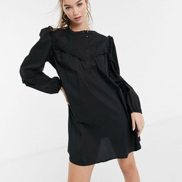楽天市場 Jdy 黒のフリルディテールが施されたjdyコットンスモックミニドレス ワンピース レディース 女性 インポートブランド 小さいサイズから大きいサイズまで 激安特価 Language4you Com