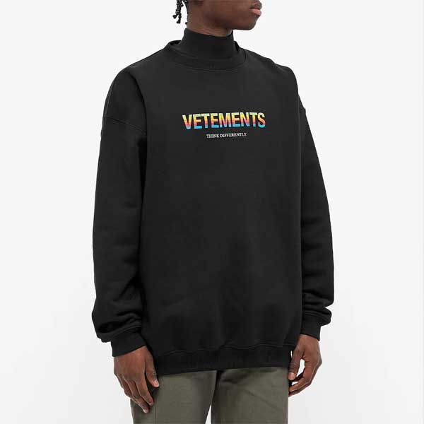 Vetements ベトモン ヴェトモン ロゴ 大きいサイズ トップス トレーナー メンズ 男性 お洒落 ブランド インポート 大きいサイズ 代 30代 40代 インポート ブランド インポート 大きいサイズ 代 30代 40代 セレクトショップ Diva Closet京都のセレクトショップdivacloset