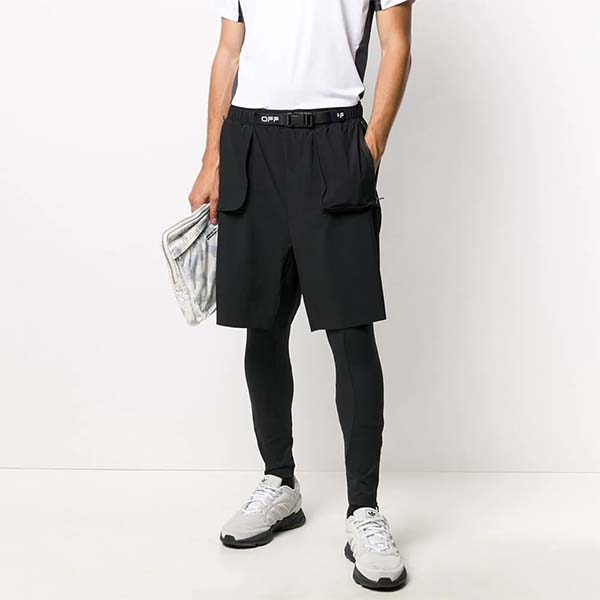 オフホワイト Off White バックル ショートパンツ ボトム ジョガー メンズ 男性 インポートブランド 小さいサイズから大きいサイズまで 代 30代 40代 Elteachermurcia Com