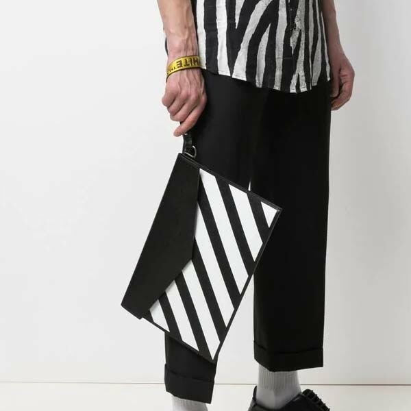 オフホワイト Off White エンベロープ クラッチバッグ 鞄 メンズ レディース 男性 インポートブランド 代 30代 40代 ユニセックス プレゼント Scadep Org