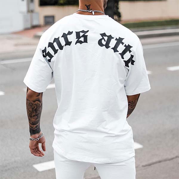 京都のセレクトショップdivacloset Sinners Attire シナーズアタイア バック プリント トップス コーディネートメンズファッション メンズ ブランドロゴ ファッション ブランド トップ ジムウェア フィットネスウェア オシャレトレンド インポート トップス 大きいサイズ