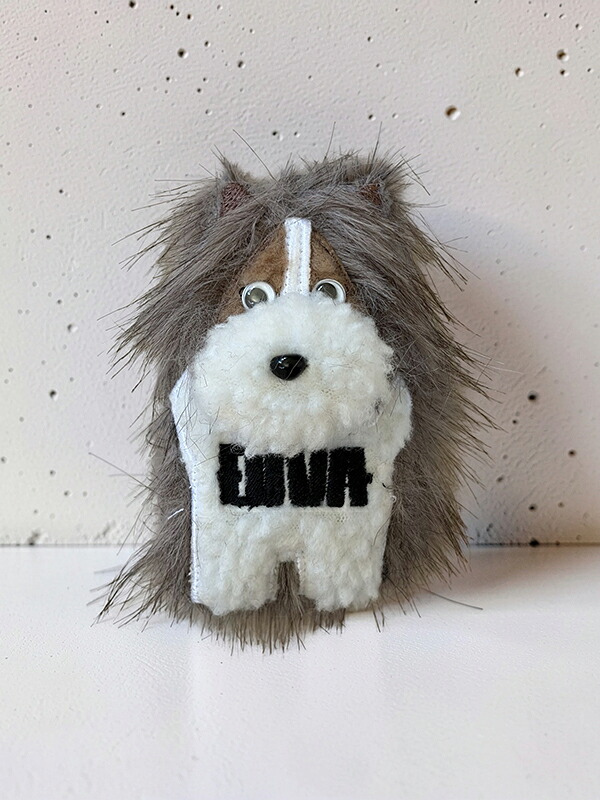 犬グッズ 名前入れ イッヌ いぬ キーホルダー ネームタグ 刺繍 誕生日