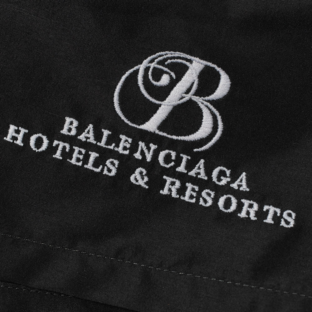 一流の品質 メンズ 水着 バレンシアガリゾートロゴswimshort Balenciaga Balenciaga バレンシアガ 男性 小さいサイズから大きいサイズまで インポートブランド 水着 Www Estudidentalsarria Com