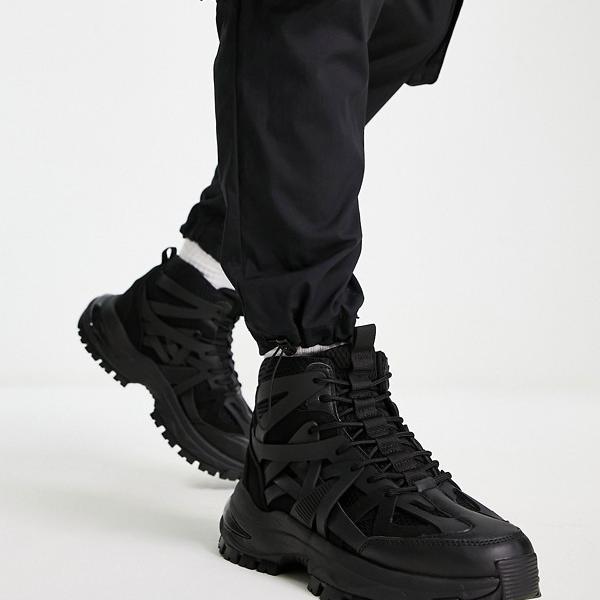 エイソス Asos Asos Design ハイカット スニーカー ラバー パネルとブラックのテック ソール 靴 メンズ 男性