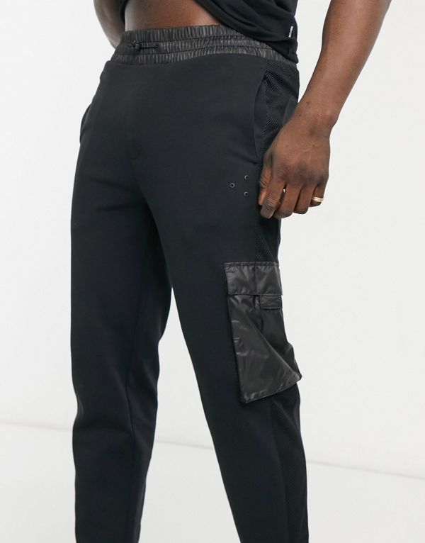 ヒューゴボス Hugo Hugoboss Hugo Boss Hugodurimiカーゴジョガーブラック パンツ すそ メンズ 成人男性 インポートブランド ちさい大いさから厳しいサイズまで Colegiovictorhugo Cl