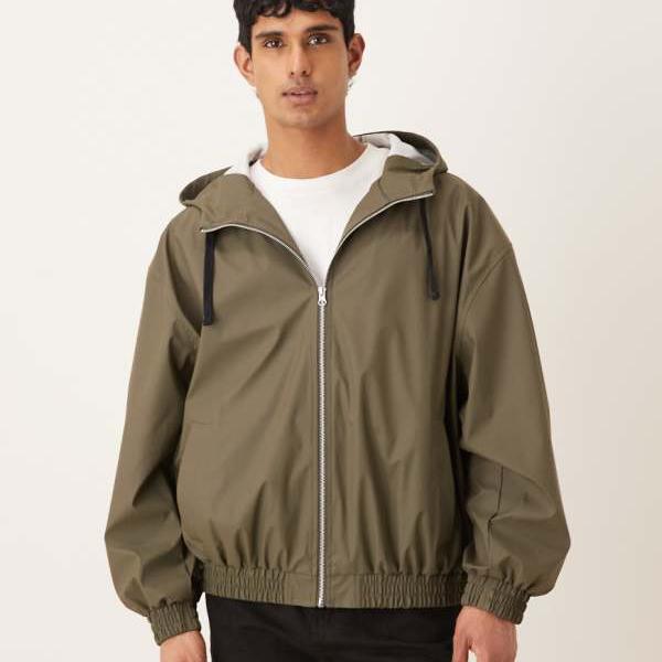 エイソス ASOS asos ASOS DESIGN カーキ色のオーバーサイズ フード付きラバー加工ジャケット アウター メンズ 男性 インポートブランド 小さいサイズから大きいサイズまで｜セレクトショップ　Diva　Closet