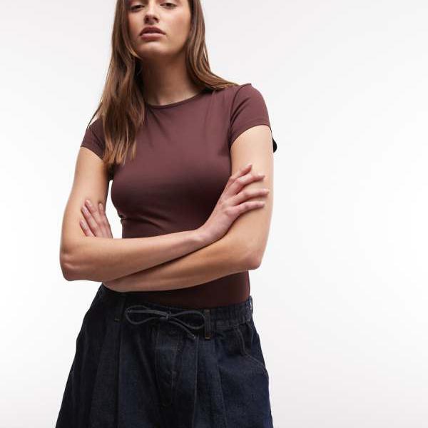 エイソス ASOS asos ASOS DESIGN トール大きさ ポリアミド製 スリンキー 遊撃手捩り 上半身背広 (黒茶色つや) トップス レディース 成人女性 インポートブランド 弱められた大きさから馬鹿でかい大きさまで