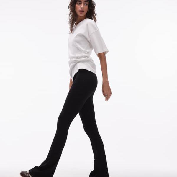 エイソス ASOS asos ASOS DESIGN シームレス リブ フレアレギンス（ブラック） パンツ ボトム レディース 女性 インポートブランド 小さいサイズから大きいサイズまで