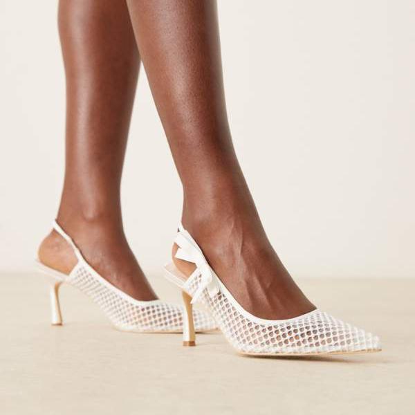 Be Mine Bridal Benni スリングバックヒールシューズ（アイボリーサテン、リボン付き） 靴 レディース 女性 インポートブランド 小さいサイズから大きいサイズまで