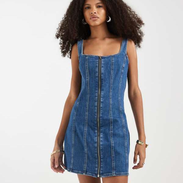 リーバイス Levi's リーバイスのシーム入りジップデニムミニドレス（ダークウォッシュブルー） ワンピース レディース 女性 インポートブランド 小さいサイズから大きいサイズまで｜セレクトショップ　Diva　Closet