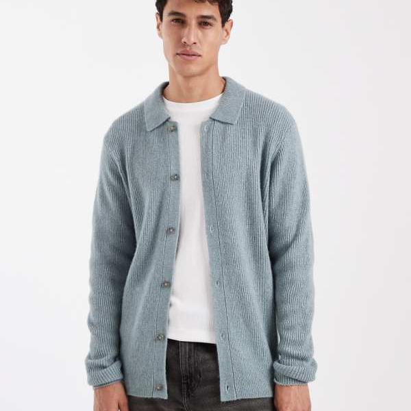 リーバイス Levi's リーバイスのボタンダウンポロジャンパー（グレー） トップス メンズ 男性 インポートブランド 小さいサイズから大きいサイズまで