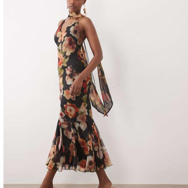 エイソス ASOS asos ASOS DESIGNの偏った考えとり捨てるのプランジキャミドレス。フルゴデットとえり巻きの科目がその人の特徴で、ダークフローラルプリント。 衣装 レディース お上さん インポートブランド たわい無い大きさから気が大きい大きさまで