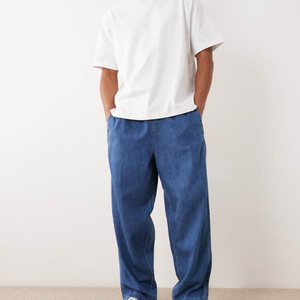 エイソス ASOS asos ASOS DESIGNのセットアップ、ゆったりとした引っ切り無い影ぼうしのリネン混デニム（ミッドウォッシュブルー） ズボン下 下つ方 メンズ 成人男性 インポートブランド たわい無い大きさから気が大きい大きさまで