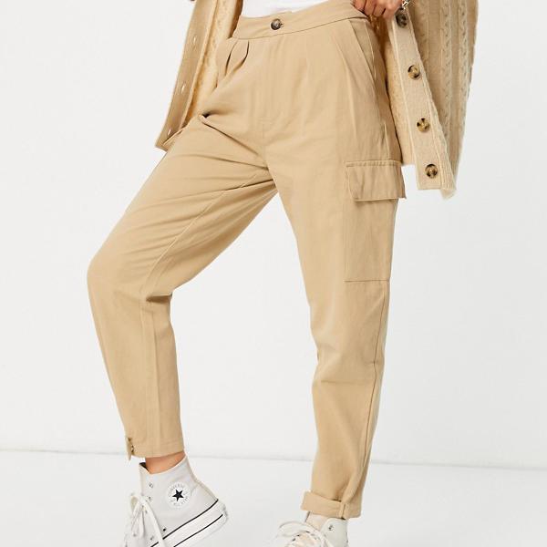 保存版 ベージュのシグネチャー8スラッシーカフ付きカーゴ パンツ ボトム レディース 女性 インポートブランド 小さいサイズから大きいサイズまで セレクトショップ Diva Closet 人気ショップが最安値挑戦 Csckerala Com