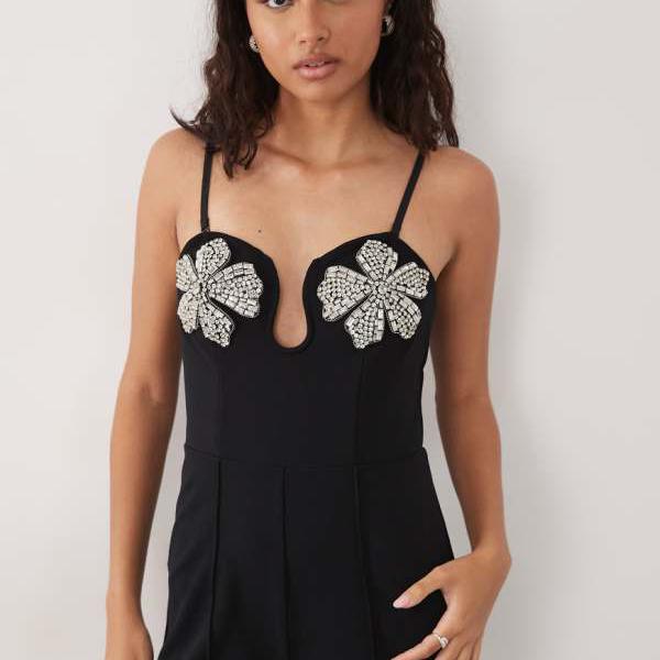 リバーアイランド  River Island RIVER ISLAND リバーアイランドの花柄かざり付ける飛び降りる背広（黒いこと） オールインワン レディース お上さん インポートブランド たわい無い大きさから気が大きい大きさまで