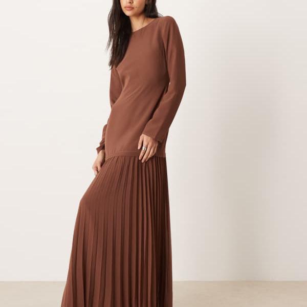 エイソス ASOS asos ASOS DESIGN 長袖プリーツスカート マキシドレス（チョコレート） トップス レディース 女性 インポートブランド 小さいサイズから大きいサイズまで