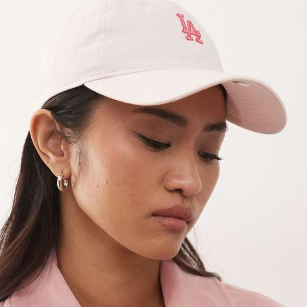 ニューエラ New Era NEW ERA ニューエラ LAドジャース 9twenty レディース ミニロゴキャップ（ピンク） 帽子 レディース 女性 インポートブランド