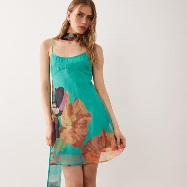 エイソス ASOS asos ASOS DESIGN アクアフローラル柄えり巻き付き添い人キャミミニドレス 衣装 レディース 成人女性 インポートブランド 弱められた大きさから馬鹿でかい大きさまで
