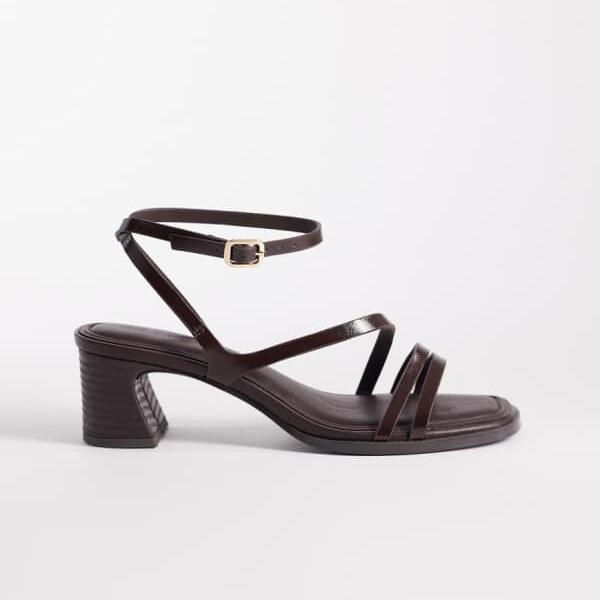 エイソス ASOS asos ASOS DESIGN ハニービー ミッドブロックヒールサンダル（チョコレート） 靴 レディース 女性 インポートブランド 小さいサイズから大きいサイズまで