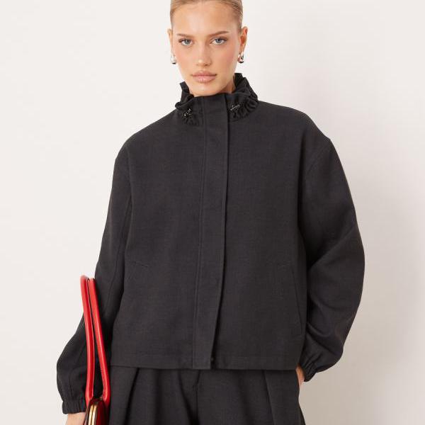 エイソス ASOS asos ASOS DESIGNのテーラードファネルネックトラックジャケット（チャコール） アウター レディース 女性 インポートブランド 小さいサイズから大きいサイズまで