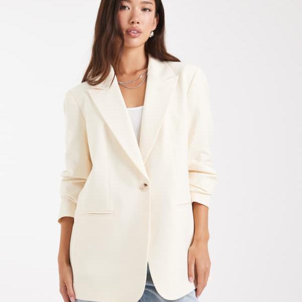 エイソス ASOS asos ASOS DESIGN リラックスブレザー（クリーム色） アウター レディース 女性 インポートブランド 小さいサイズから大きいサイズまで