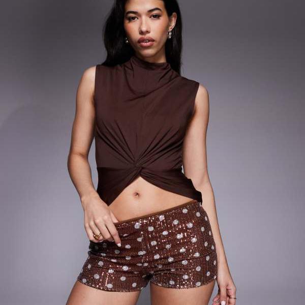 エイソス ASOS asos ASOS DESIGN スパンコール ミニ ショートパンツ（ブラウン ポルカドット） パンツ ボトム レディース 女性 インポートブランド 小さいサイズから大きいサイズまで