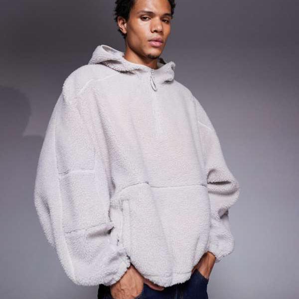 エイソス ASOS asos ASOS DESIGN エクストリームオーバーサイズ クォータージップ ファネルネック パーカー（フリース、グレー） トップス メンズ 男性 インポートブランド 小さいサイズから大きいサイズまで 13,093円