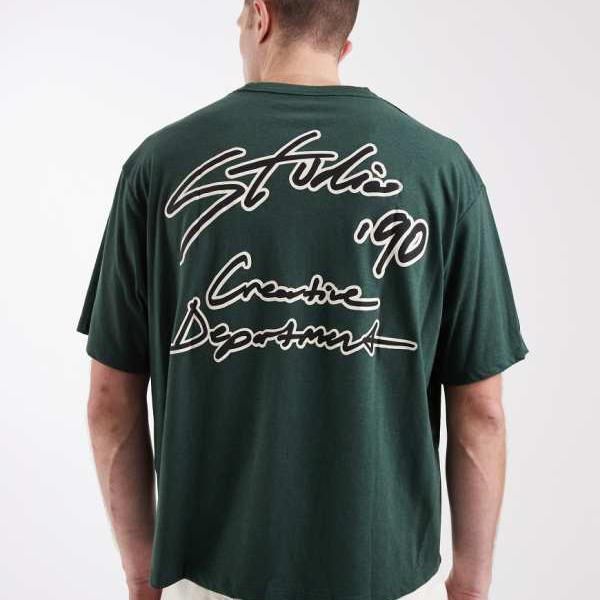 ジャックアンドジョーンズ Jack & Jones ジャック＆ジョーンズのスタジオバックプリント入りボックスTシャツ（グリーン） トップス メンズ 男性 インポートブランド 小さいサイズから大きいサイズまで