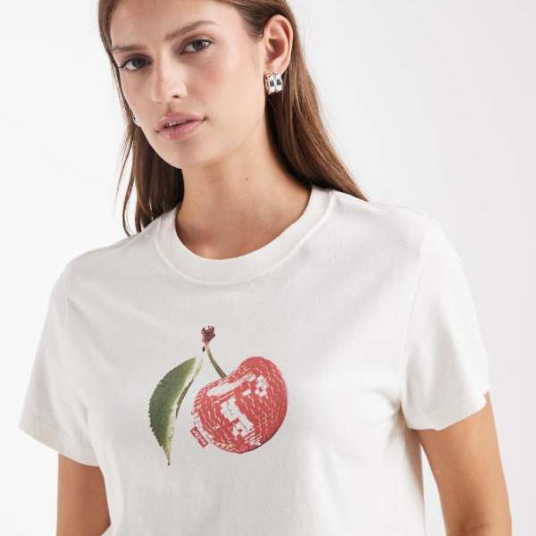 リーバイス Levi's リーバイス フェイバリット チェリープリントTシャツ（ホワイト） トップス レディース 女性 インポートブランド 小さいサイズから大きいサイズまで