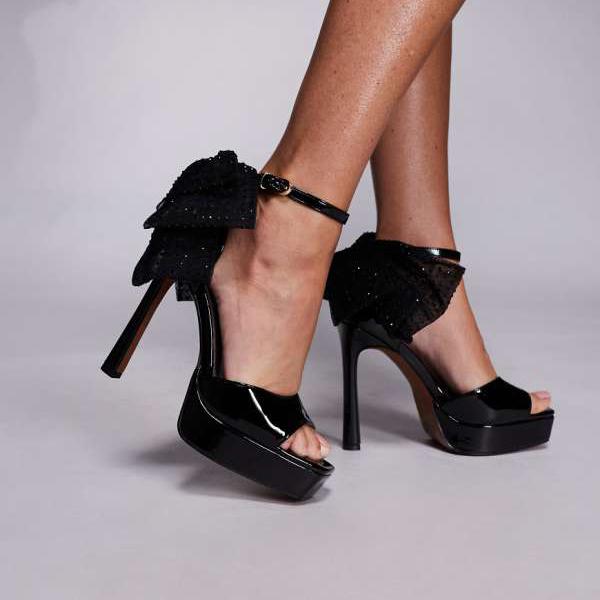 リバーアイランド River Island RIVER ISLAND リバーアイランドのリボンディテールヒールプラットフォームサンダル（ブラック） 靴 レディース 女性 インポートブランド 小さいサイズから大きいサイズまで
