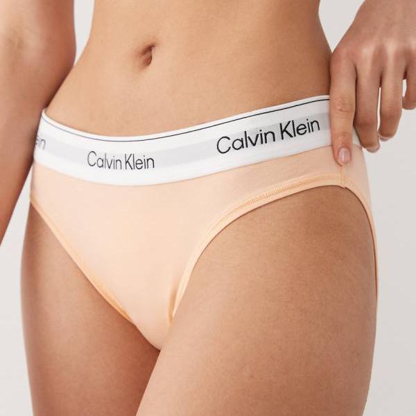 カルバンクライン Calvin Klein カルバン・クライン アイコン コットンモダール ビキニブリーフ（ピーチカラー） 下着 レディース 女性 インポートブランド 小さいサイズから大きいサイズまで｜セレクトショップ　Diva　Closet