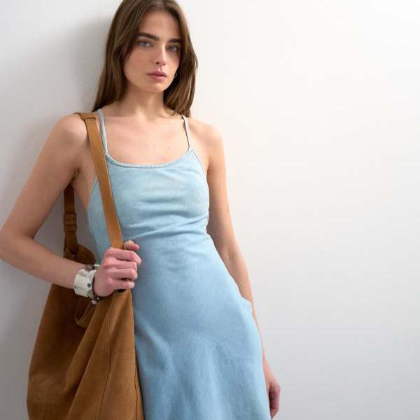 トップショップ Topshop TOPSHOP トップショップのブリーチデニムキャミスイングミニドレス ワンピース レディース 女性 インポートブランド 小さいサイズから大きいサイズまで