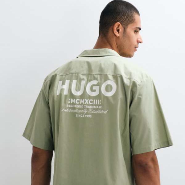 HUGO Blue Eligino リラックスフィット リバースカラーシャツ ミッドグリーン トップス メンズ 男性 インポートブランド 小さいサイズから大きいサイズまで｜セレクトショップ　Diva　Closet