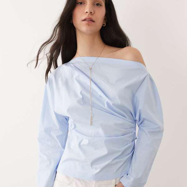 マンゴ MANGO Mango マンゴーのワンショルダー長袖ウエスト絞りブラウス（淡いブルー） トップス レディース 女性 インポートブランド 小さいサイズから大きいサイズまで