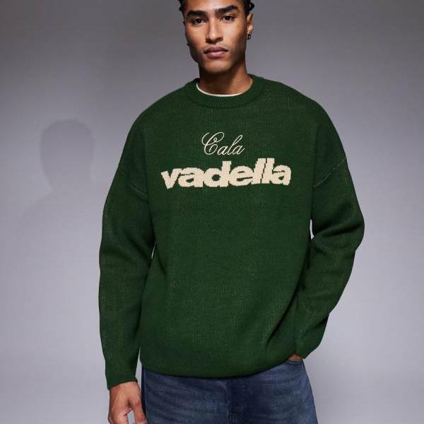 エイソス ASOS asos ASOS DESIGNのオーバーサイズニットクルーネックセーター（グリーン、Vadellaグラフィック） トップス メンズ 男性 インポートブランド 小さいサイズから大きいサイズまで