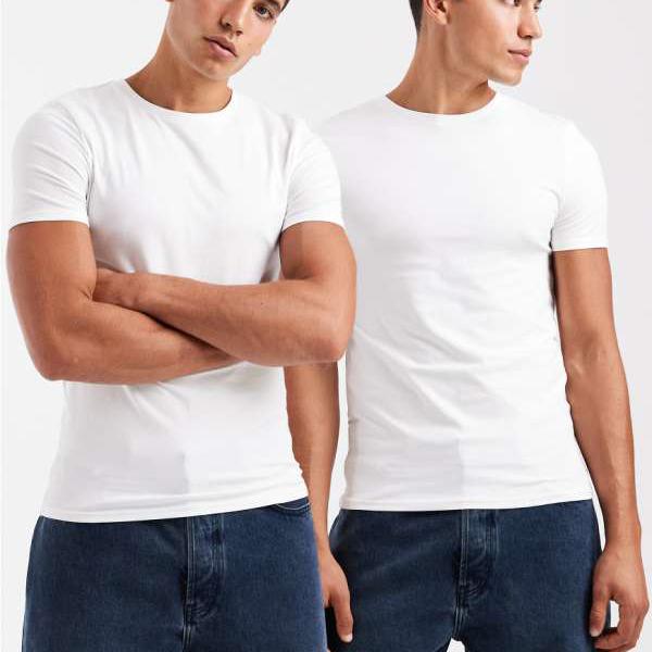 エイソス ASOS asos ASOS DESIGN Essentials マッスルフィットTシャツ 2枚組（ホワイト） トップス メンズ 男性 インポートブランド 小さいサイズから大きいサイズまで