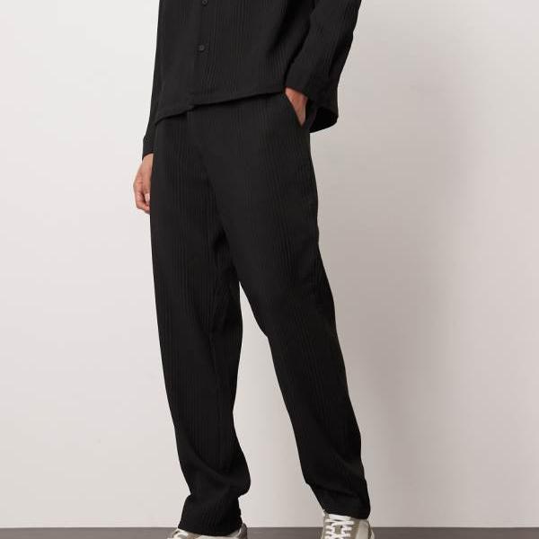 エイソス ASOS asos ASOS DESIGN コーデュロイ プリーツ テーパード トラウザーズ（ブラック） パンツ ボトム メンズ 男性 インポートブランド 小さいサイズから大きいサイズまで 13,261円