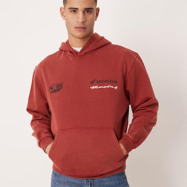 エイソス ASOS asos ASOS DESIGNのHonda Racingプリント入りリラックスパーカー（ダークレッド） トップス レディース 女性 インポートブランド 小さいサイズから大きいサイズまで