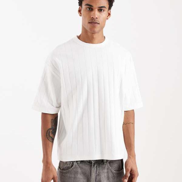 エイソス ASOS asos ASOS DESIGNのホワイトテクスチャリブのリラックスフィットTシャツ トップス メンズ 男性 インポートブランド 小さいサイズから大きいサイズまで