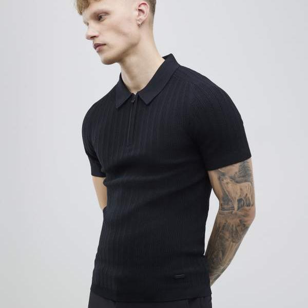 リバーアイランド River Island RIVER ISLAND リバーアイランド テクスチャードマッスルフィット ジップポロ（ホワイト） トップス メンズ 男性 インポートブランド 小さいサイズから大きいサイズまで