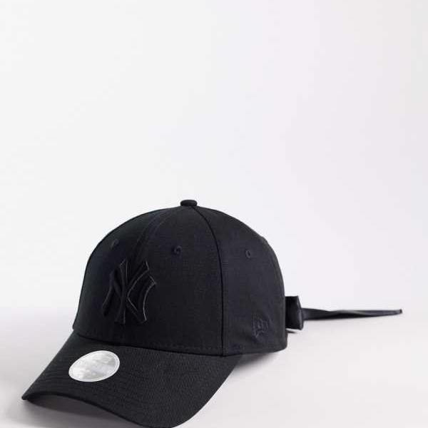 ニュー内鰓 New Era NEW ERA ニュー内鰓 NYヤンキース 9forty レディース 黒いこと鳥打ち帽（シュロの葉箇条付き添い人） かぶり笠 レディース 亭主もち インポートブランド レディース帽子-キャップ-バッグ・小物・ブランド雑貨